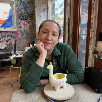 Kari's Create & Paint Studio - Paint-Your-Own Pottery Near Me - Stillwater, Minnesota