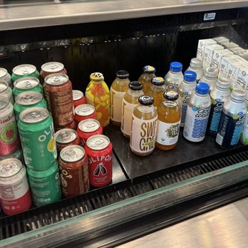 sweetgreen - Healthy Salads, Wraps, and Bowls - Bottled drinks - Salad Near Me - Irvine, California sweetgreen - Healthy Salads, Wraps, and Bowls - Bottled drinks - Salad Near Me - Irvine, California