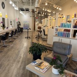 Pink Pony Tail - Beautiful, clean salon.