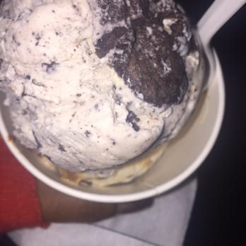 Ben & Jerry’s - sweet cream and cookies sits atop salted caramel brownie ale yumm - Ice Cream & Frozen Yogurt Near Me - New York, New York Ben & Jerry’s - sweet cream and cookies sits atop salted caramel brownie ale yumm - Ice Cream & Frozen Yogurt Near Me - New York, New York