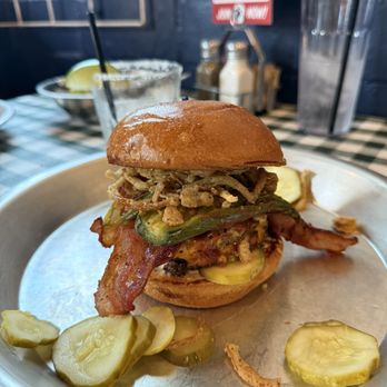Rodeo Goat - Arlington - Bodacious burger - Burgers Near Me - Arlington, Texas