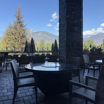 Grill & Vine - Outdoor patio~ - American Near Me - Whistler, British Columbia