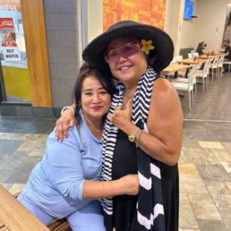 Aunty Shann and my massage therapist Eden!