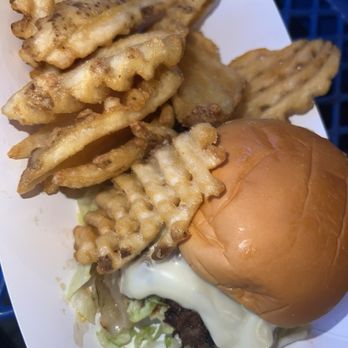 Smash'd Burger Bar - Burgers - Burgers Near Me - Indianapolis, Indiana