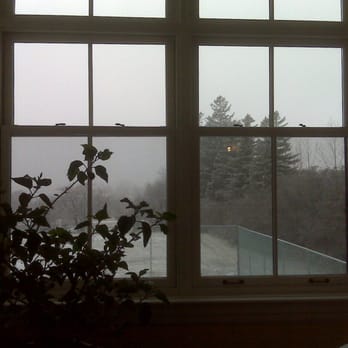 Ste Anne's Spa - view of the tennis court - Day Spas Near Me - Grafton, Ontario