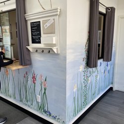 Garden Pediatrics - This is the front reception area to the Drs office