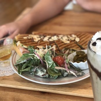 Cafe Maji - Coffee & Tea Near Me - Artesia, California Cafe Maji - Coffee & Tea Near Me - Artesia, California