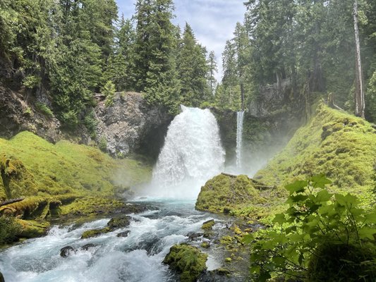 Sahalie Falls by null