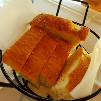 The Maple Leaf - Complimentary bread and olive oil dip - Canadian (New) Near Me - Banff, Alberta