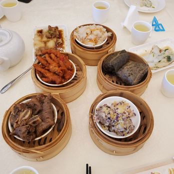 Fortune Palace Restaurant - Various dishes.. that was an interesting meatball with rice on it. - Dim Sum Near Me - Brooklyn, New York Fortune Palace Restaurant - Various dishes.. that was an interesting meatball with rice on it. - Dim Sum Near Me - Brooklyn, New York