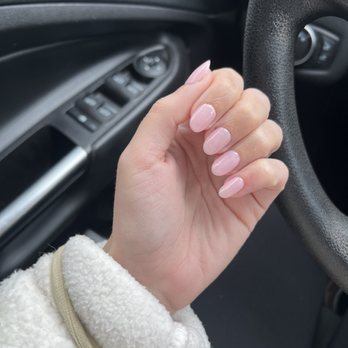 Modern Nails Boutique Salon - Nail Salons Near Me - Charlotte, North Carolina