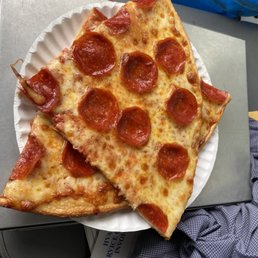Slices as big as the plate!