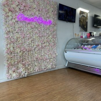 Cones and Crepes - Ice Cream & Frozen Yogurt Near Me - East Brunswick, New Jersey