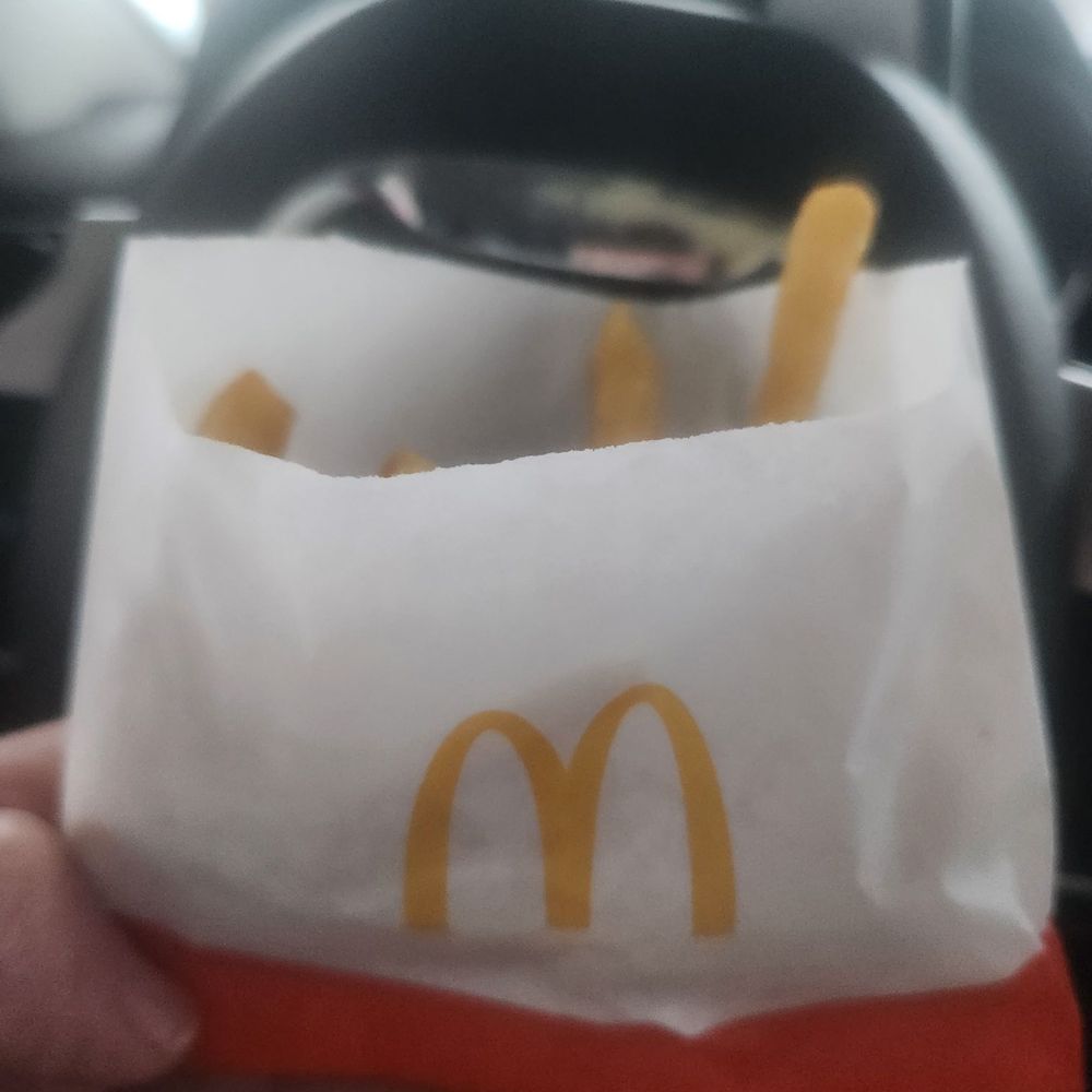 McDonald's - Small fry with no attempt to even hide the rip off I was just hand3d - Burgers Near Me - Mars, Pennsylvania McDonald's - Small fry with no attempt to even hide the rip off I was just hand3d - Burgers Near Me - Mars, Pennsylvania