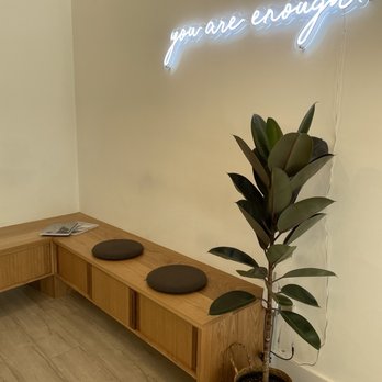 Persimmon Coffee - Seating area - Coffee & Tea Near Me - Philadelphia, Pennsylvania