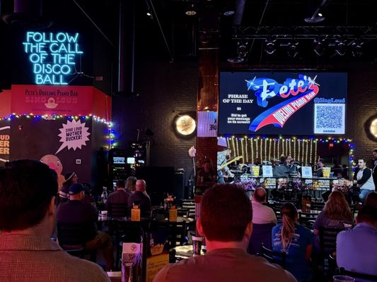 Pete's Dueling Piano Bar by null