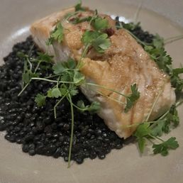 SALMONE E LENTICCHIE SALMONE E LENTICCHIE