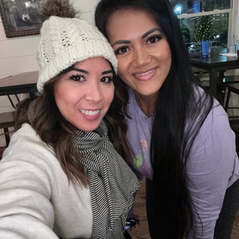 Bungalow Heights - With Edelyn C.! - Bars Near Me - Houston, Texas