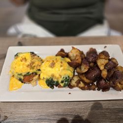 Sweet Cafe - Mediterranan Benedict...om gawd , this was soo darn good