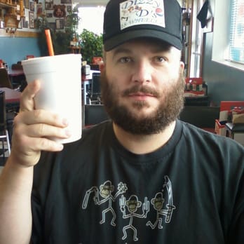 Dizzy D's - 32 oz. espresso shake!!! - American Near Me - Wenatchee, Washington Dizzy D's - 32 oz. espresso shake!!! - American Near Me - Wenatchee, Washington