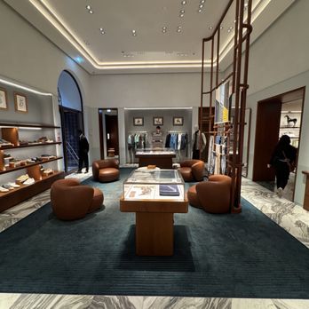 Hermes Italy - Florence, FI Hermes Italy - Florence, FI