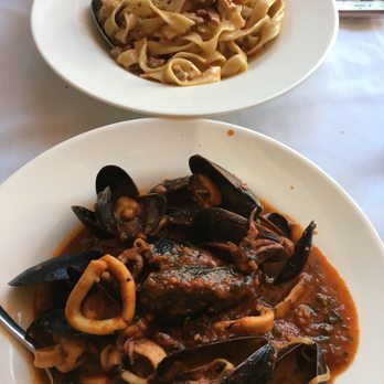 Carmelina's - Crazy Alfredo (above) and Calamari and Mussels (below) - Italian Near Me - Boston, Massachusetts