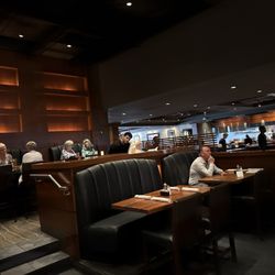 The White Chocolate Grill - Very cool bar!