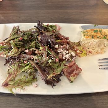 Vesuvio’s Restaurant - Giuseppe Salad - Italian Near Me - Orangeville, Ontario Vesuvio’s Restaurant - Giuseppe Salad - Italian Near Me - Orangeville, Ontario