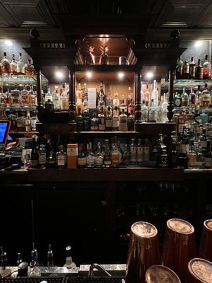 The Tin Lizzie Lounge by null