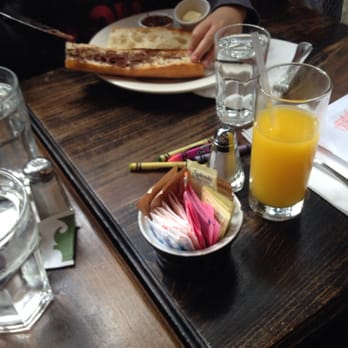 Oscar's Place - Fresh OJ - Modern European Near Me - New York, New York