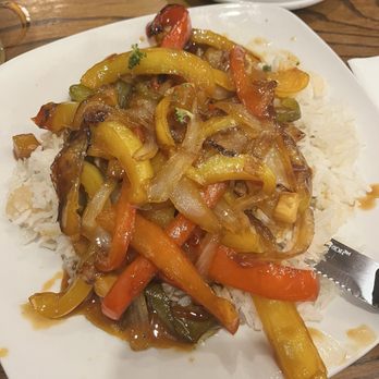 Irish Cottage Restaurant and Pub - Pineapple VEGETABLE STIR FRY - Irish Near Me - Methuen, Massachusetts Irish Cottage Restaurant and Pub - Pineapple VEGETABLE STIR FRY - Irish Near Me - Methuen, Massachusetts