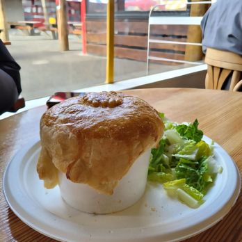 A La Mode - Clam chowder pot pie - Bakeries Near Me - Vancouver, British Columbia A La Mode - Clam chowder pot pie - Bakeries Near Me - Vancouver, British Columbia
