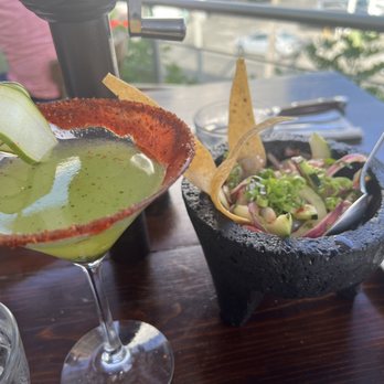Bodega 8 - Aguachile de Cameron and Cucumber Martini - Steakhouses Near Me - Tijuana, BCN