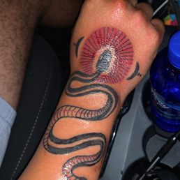 Artist Chris Artist Chris