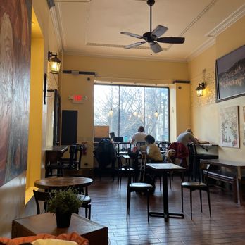 Cafe Walnut - Salad Near Me - Philadelphia, Pennsylvania