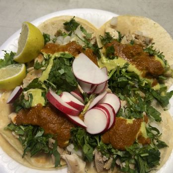 Guss Lunch Box - best tacos in silver lake - Food Trucks Near Me - Los Angeles, California Guss Lunch Box - best tacos in silver lake - Food Trucks Near Me - Los Angeles, California
