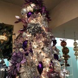 St Nick’s Holiday Shoppe