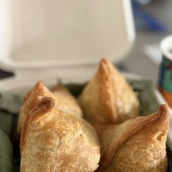 Spicevow - Samosas!