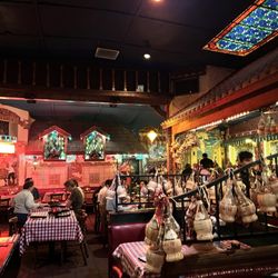 Miceli's - Sitting area