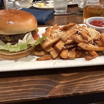 TWO60 Kitchen + Bar - Burger and fries - New American Near Me - Fairfield, California