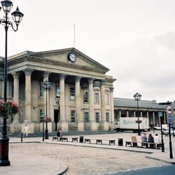 huddersfield free business energy advice! - Huddersfield Train Station