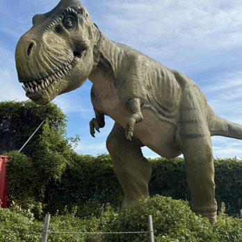 Field Station: Dinosaurs - Field Station: Dinosaurs - Amusement Parks Near Me - Leonia, New Jersey