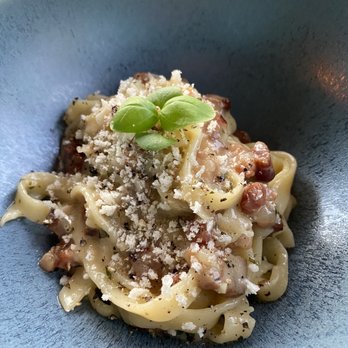 Dram Yard - Bacon Lardon Tagliatelle - New American Near Me - Wilmington, North Carolina Dram Yard - Bacon Lardon Tagliatelle - New American Near Me - Wilmington, North Carolina