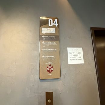Starbucks Reserve Roastery Chicago - Coffee Roasteries Near Me - Chicago, Illinois Starbucks Reserve Roastery Chicago - Coffee Roasteries Near Me - Chicago, Illinois