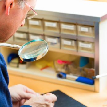 Russell Hearing Aids - Hearing Aid Providers Near Me - Honolulu, Hawaii Russell Hearing Aids - Hearing Aid Providers Near Me - Honolulu, Hawaii