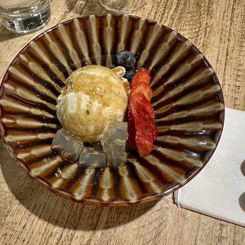 Masa's Sushi and Appetizer - Ice cream - kelp flavor - taste like pistachio - Sushi Bars Near Me - Novato, California Masa's Sushi and Appetizer - Ice cream - kelp flavor - taste like pistachio - Sushi Bars Near Me - Novato, California