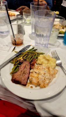 Marriage Can Be Murder Dinner Show in Las Vegas by null