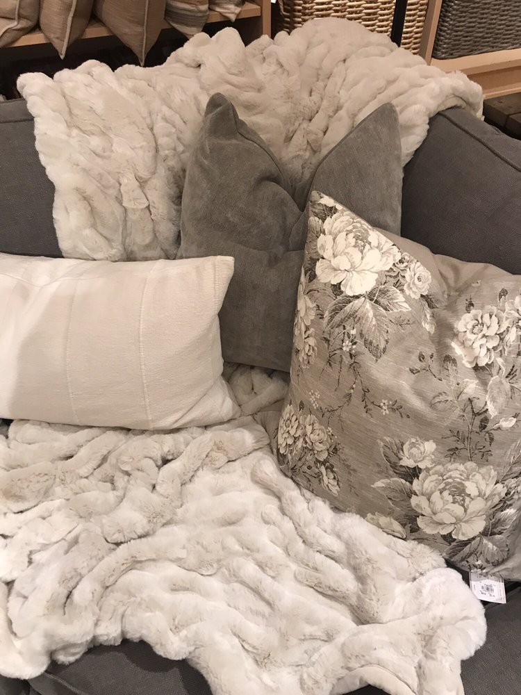 POTTERY BARN Updated October 2024 120 Regency Pkwy, Omaha, Nebraska