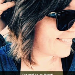The Bench Salon & Gifts