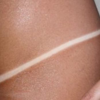 The Bronze Babe - Tan lines - Spray Tanning Near Me